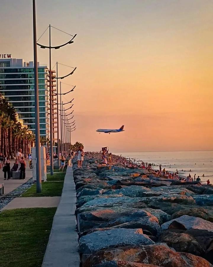 View & More Aparthotel In 바투미 외부 사진